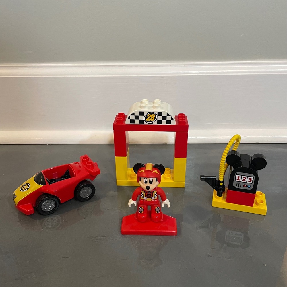 LEGO Duplo Mickey Mouse Roadster Racers Car Gas Pump‎ Set 10843 Disney Complete